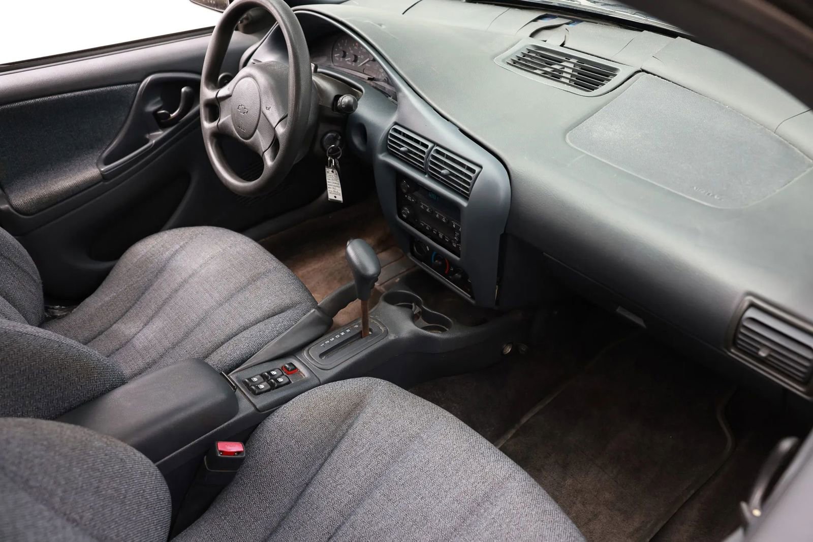 Used 2005 Chevrolet Cavalier Sedan 4D w/ Preferred Equipment Group image 18