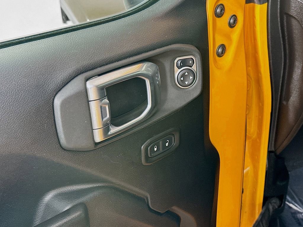 Certified 2021 Jeep Wrangler Sport AWD/4WD image 28