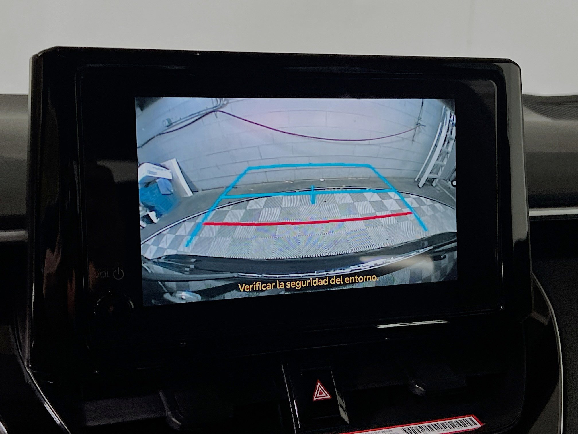 Used 2025 Toyota Corolla SE image 28