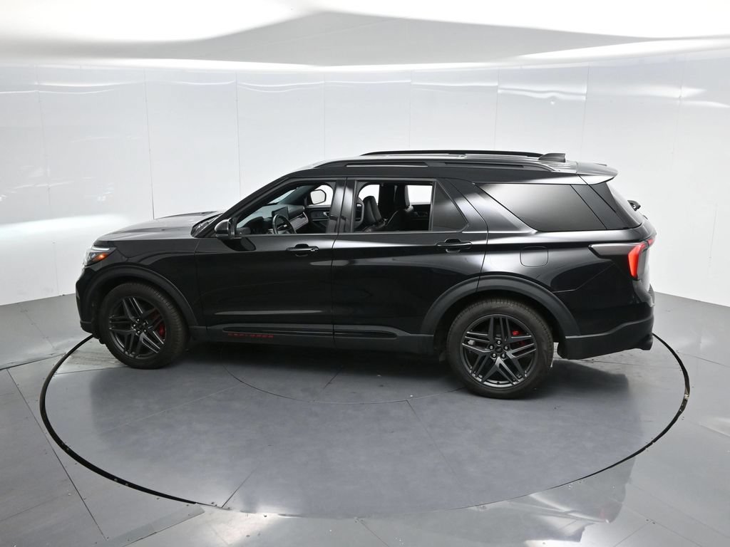 Used 2025 Ford Explorer ST AWD/4WD image 55