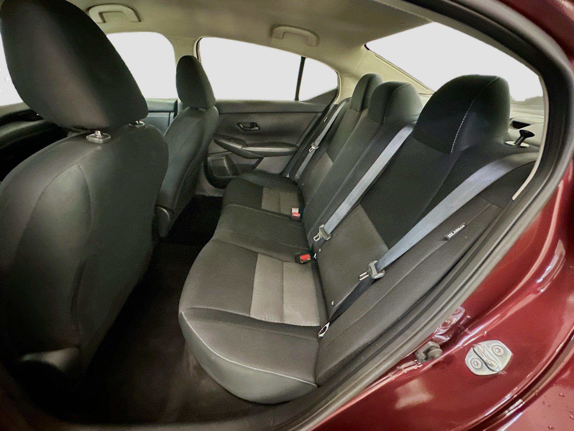 Used 2024 Nissan Sentra SV FWD image 28
