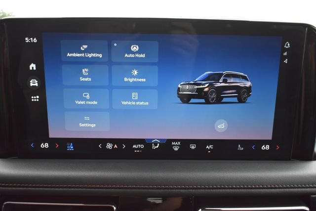 Used 2025 Lincoln Aviator Reserve w/ Equipment Group 201A AWD/4WD image 28