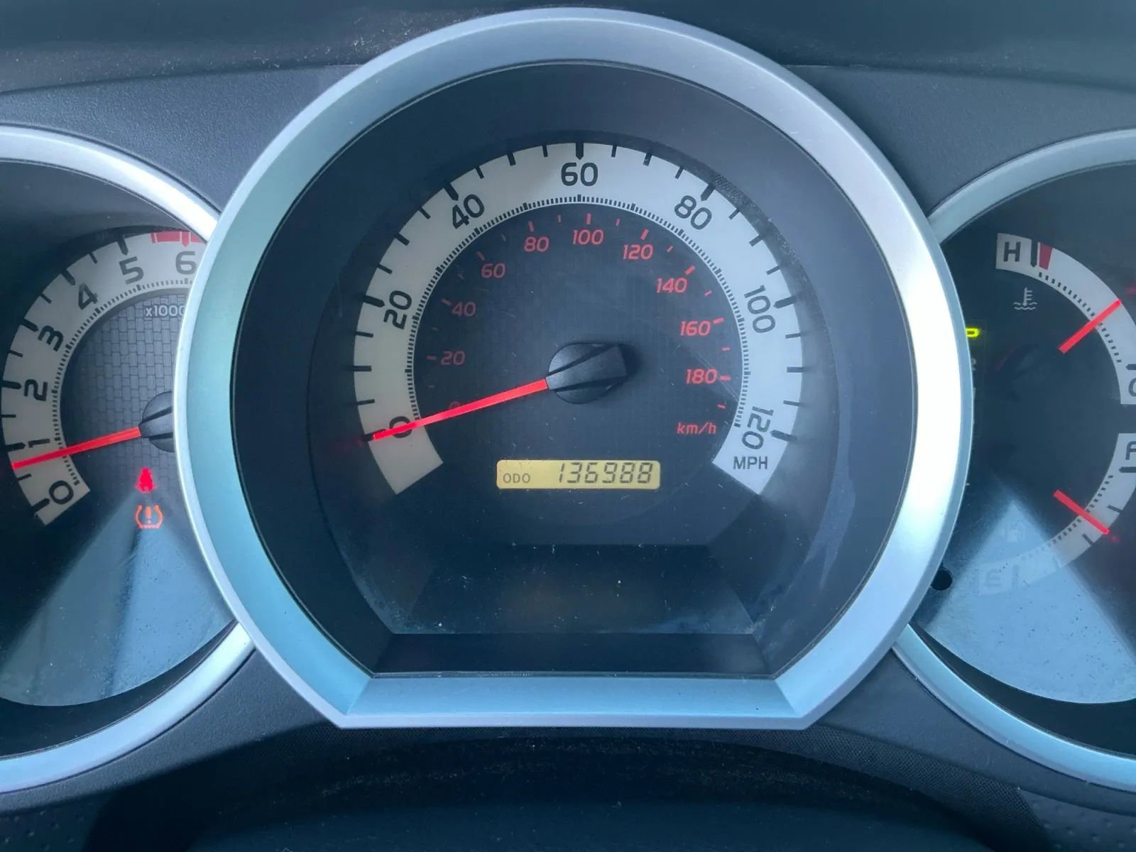 Used 2012 Toyota Tacoma 4x4 Double Cab image 22