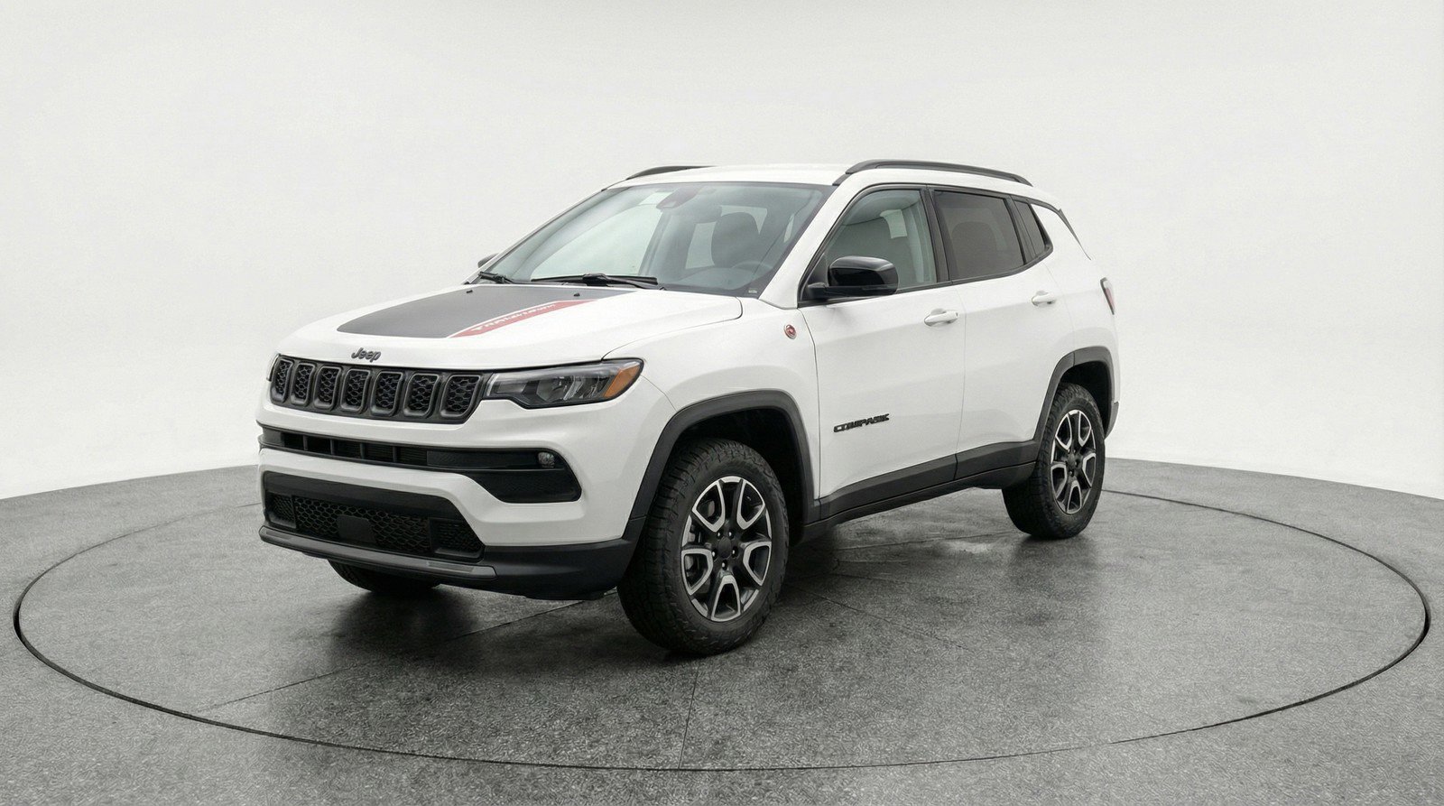 Used 2025 Jeep Compass Trailhawk AWD/4WD image 3