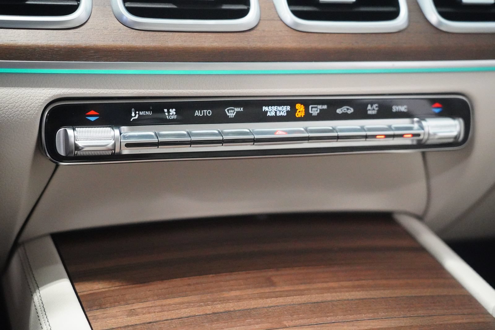 Certified 2023 Mercedes-Benz GLE 350 4MATIC image 25