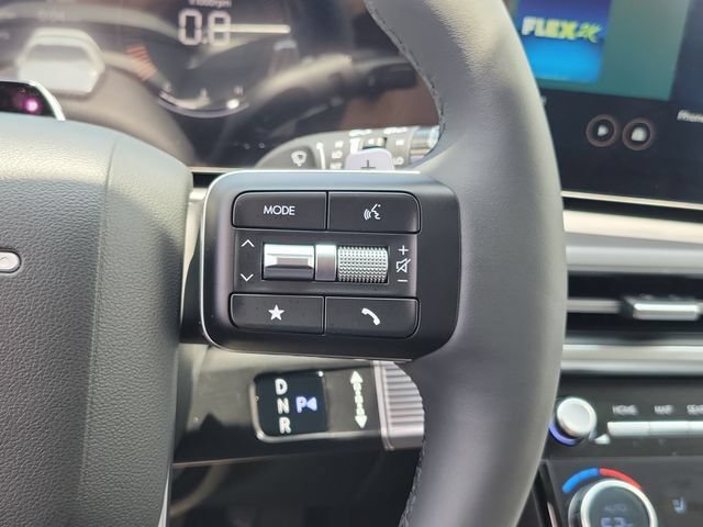 New 2026 Hyundai Santa Fe SEL FWD image 8