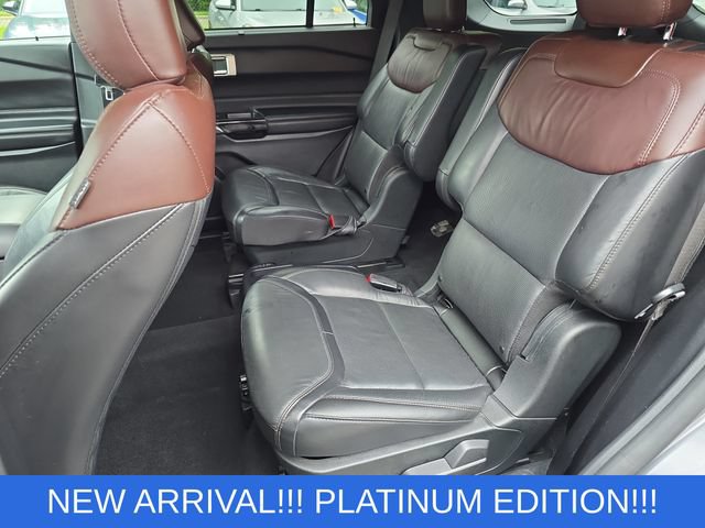 Used 2021 Ford Explorer Platinum w/ Equipment Group 601A AWD/4WD image 16