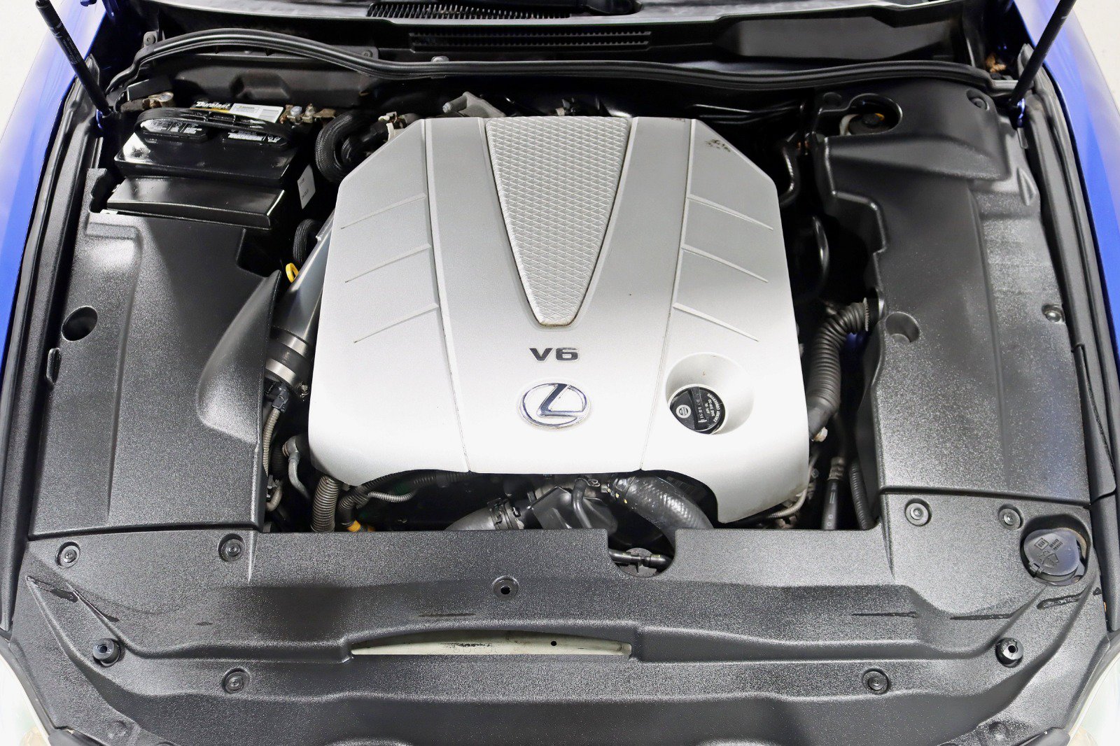 Used 2010 Lexus IS 350C w/ Luxury Pkg RWD image 32