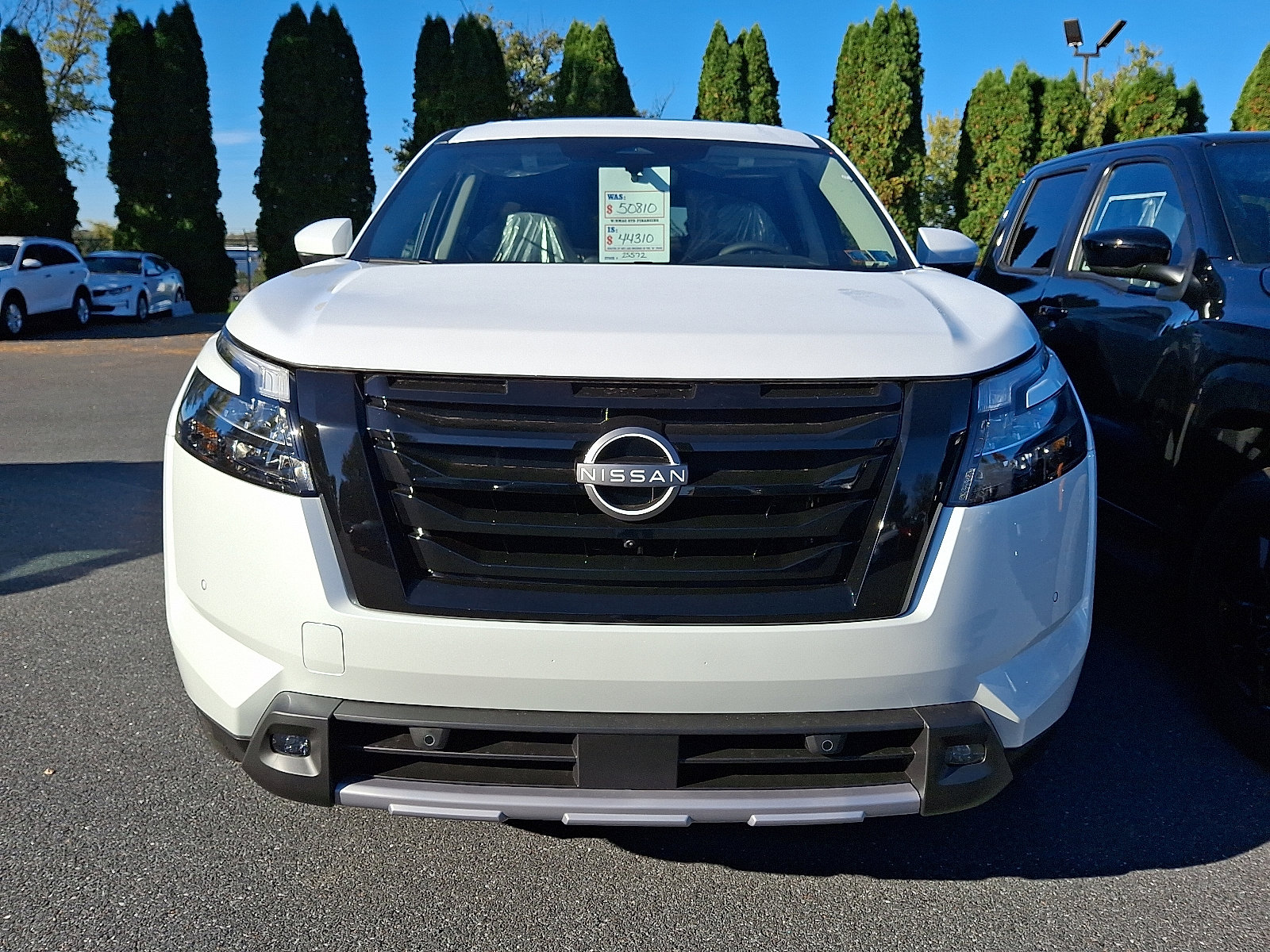 New 2025 Nissan Pathfinder SL w/ SL Premium Package video 2