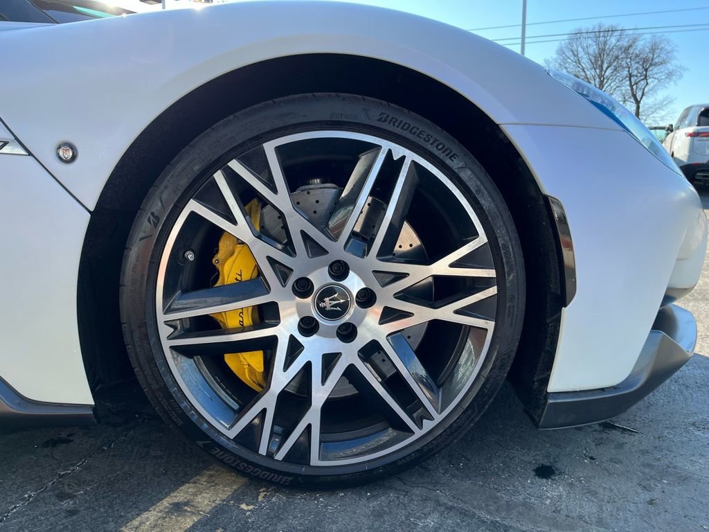 Used 2023 Maserati MC20 Spyder image 35