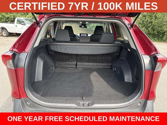 Used 2025 Toyota RAV4 XLE AWD/4WD image 12