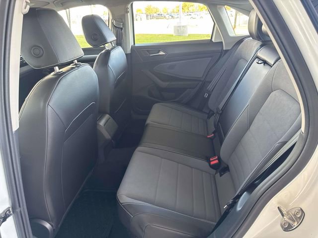 New 2026 Volkswagen Jetta SE image 19