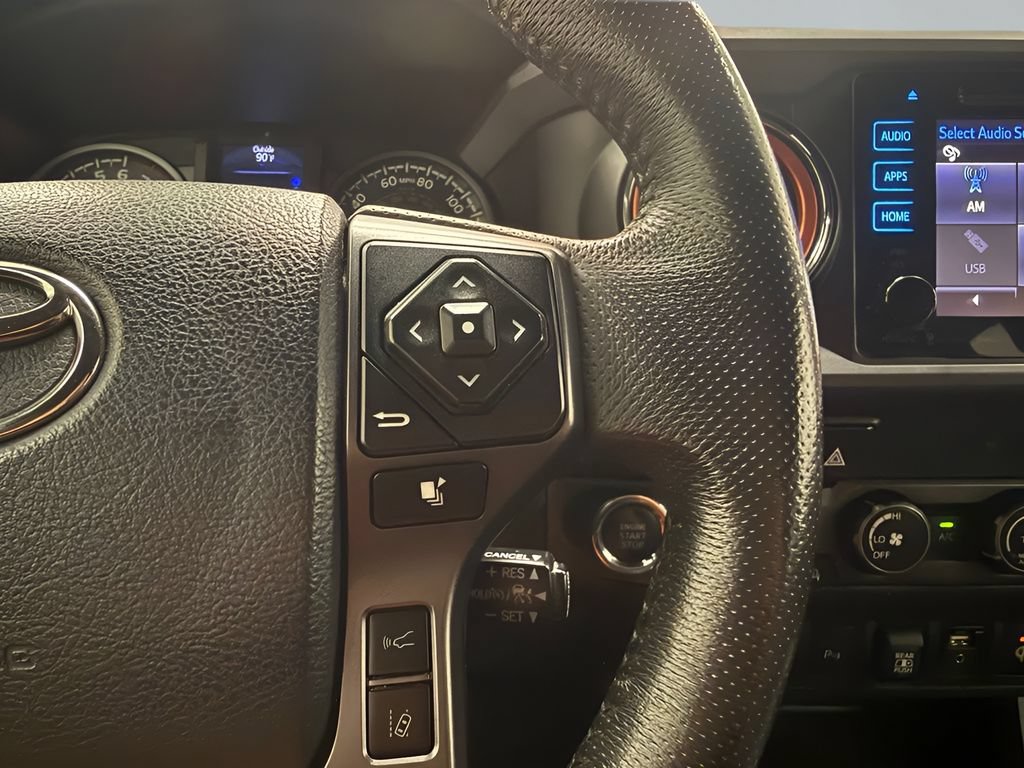 Used 2019 Toyota Tacoma TRD Sport w/ Technology Package AWD/4WD image 37