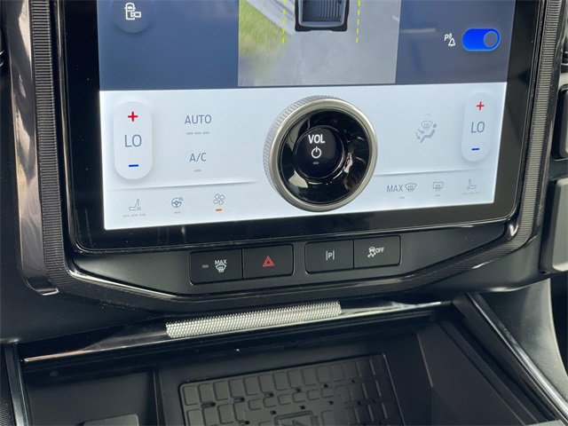 New 2025 Ford F150 Lightning Platinum image 13