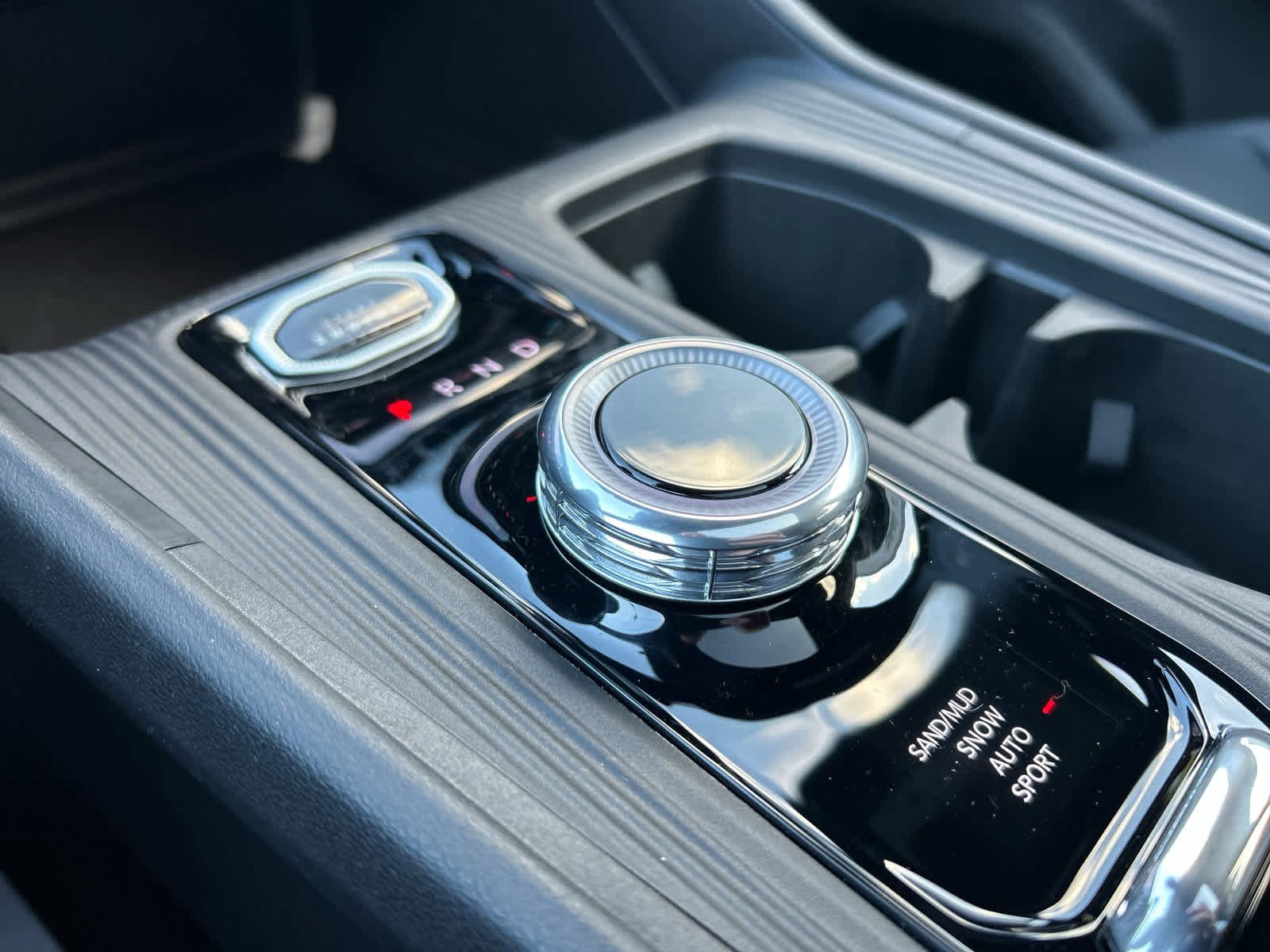 New 2026 Jeep Cherokee Overland AWD/4WD image 29