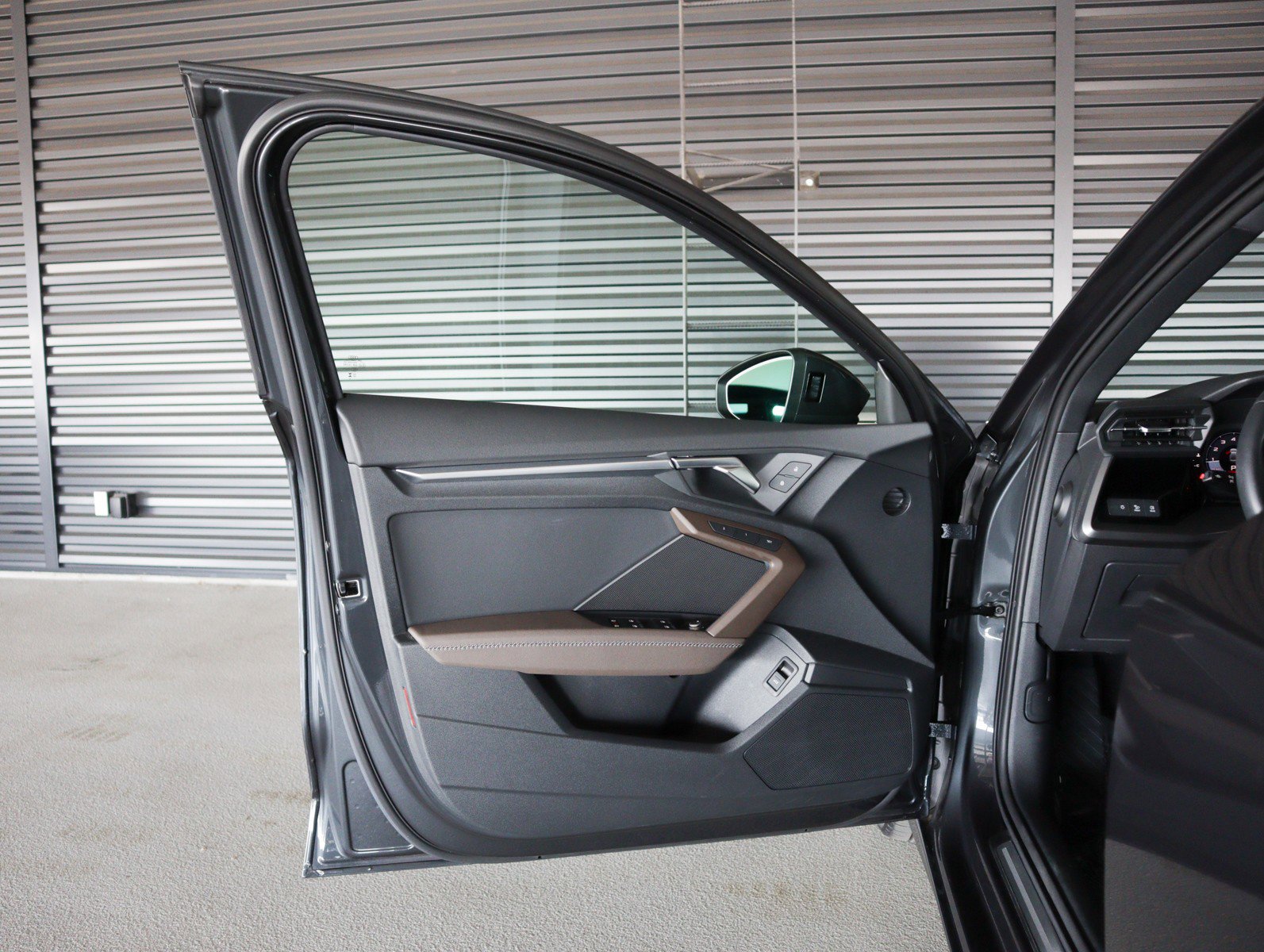 Used 2024 Audi A3 2.0T Premium w/ Convenience Package FWD image 29