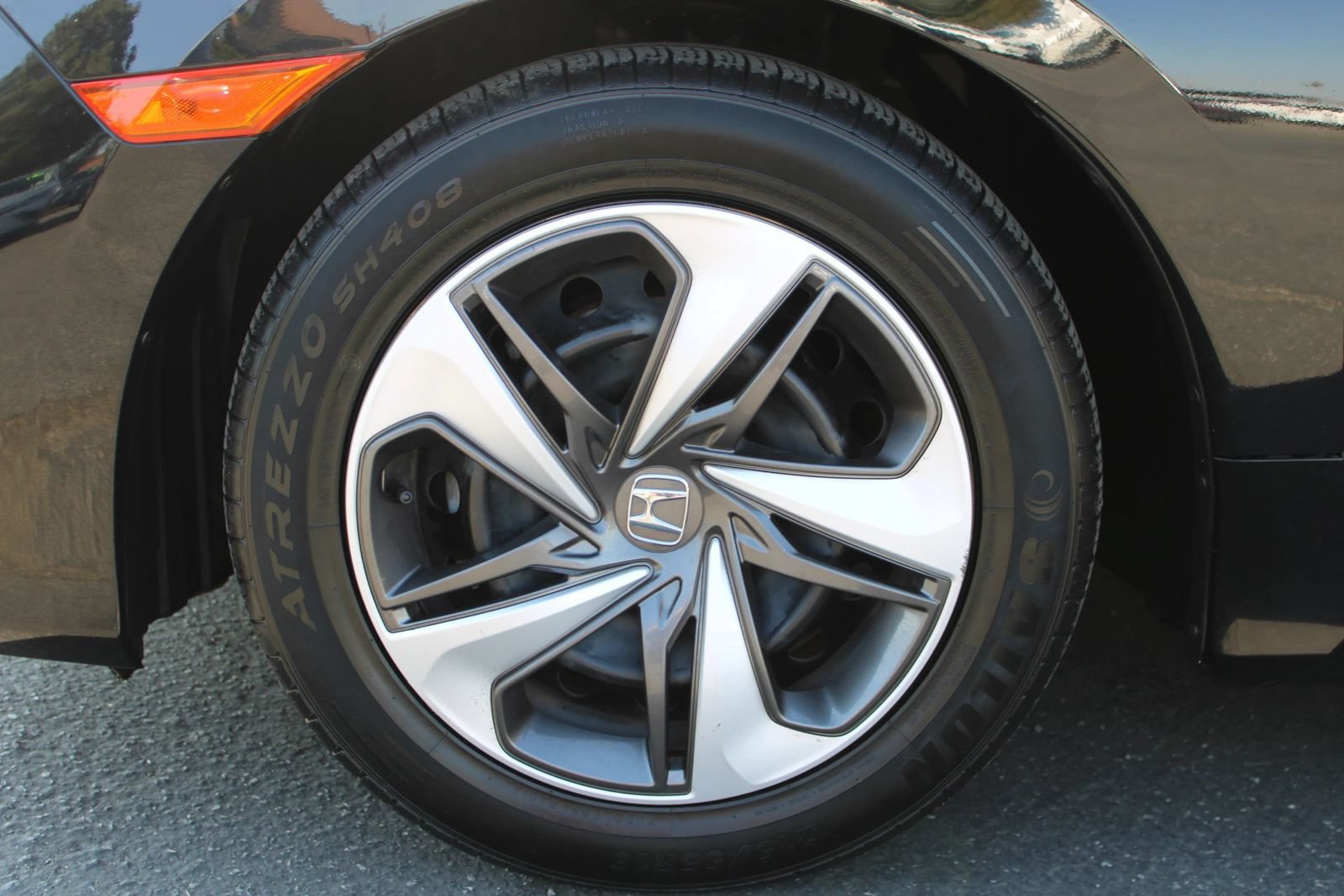 Used 2019 Honda Civic LX image 6