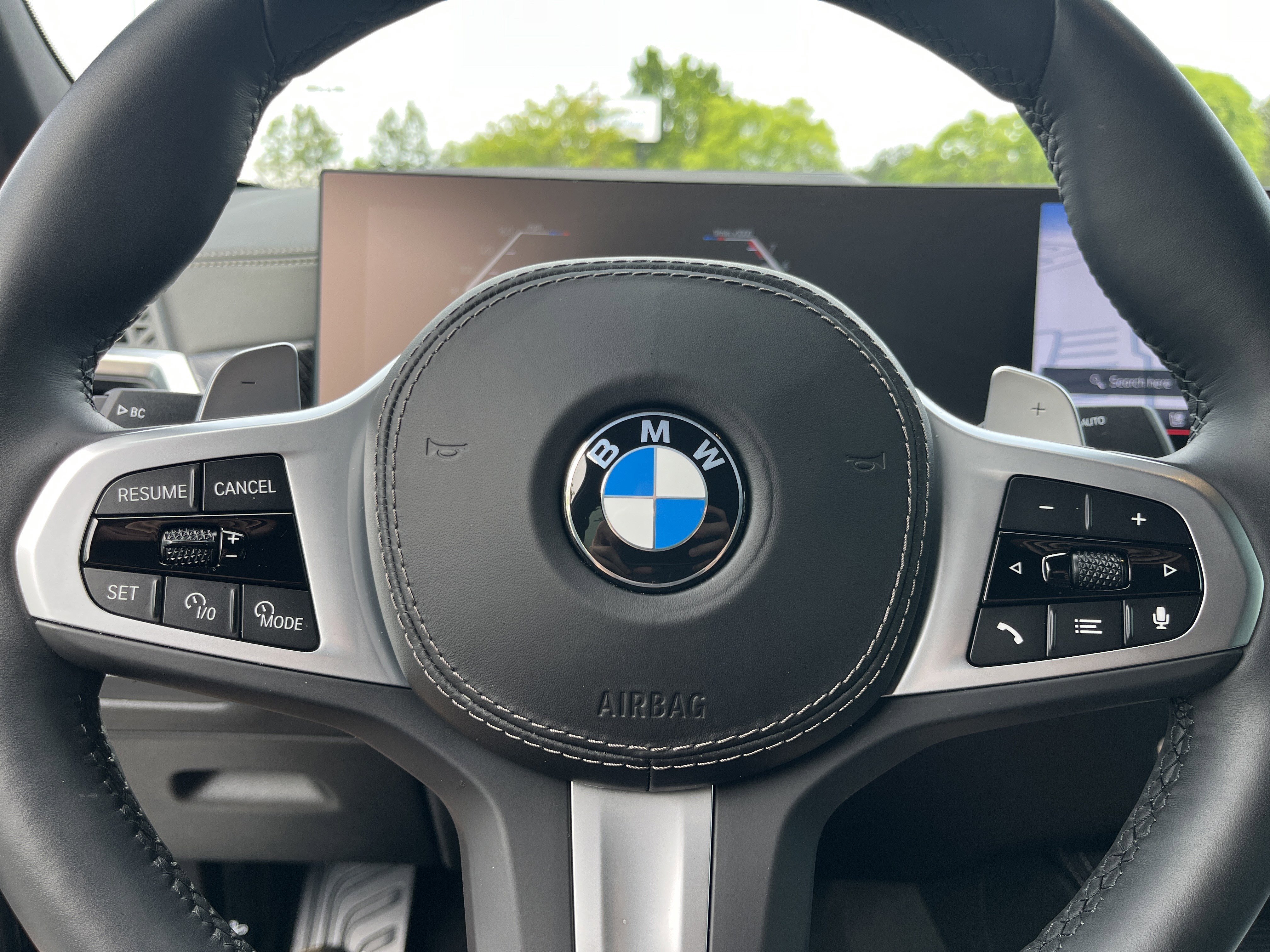 Used 2026 BMW X6 xDrive40i AWD/4WD image 12