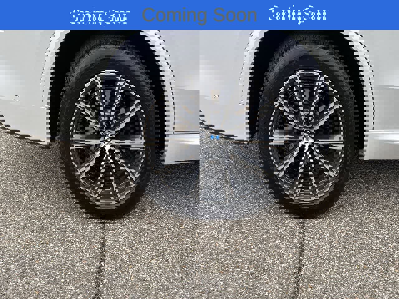 Used 2021 BMW X5 xDrive40i w/ M Sport Package image 13