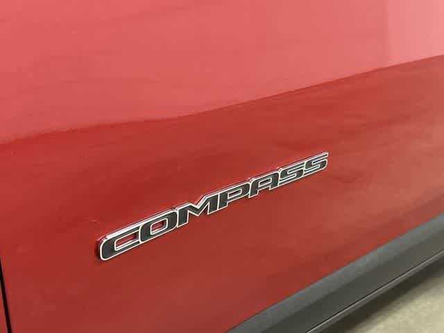 Used 2026 Jeep Compass Limited image 30