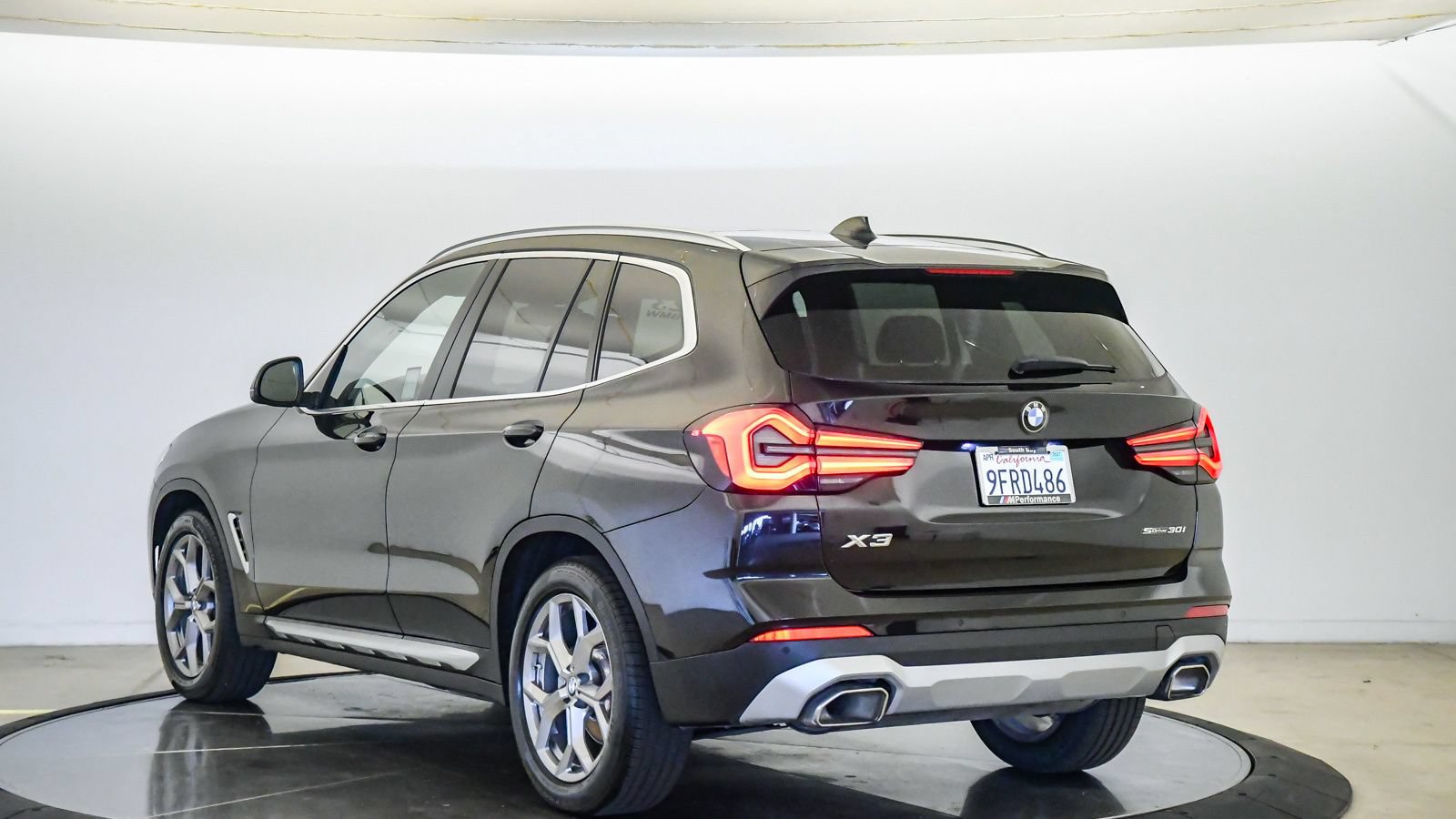 Certified 2023 BMW X3 sDrive30i w/ Convenience Package RWD image 2