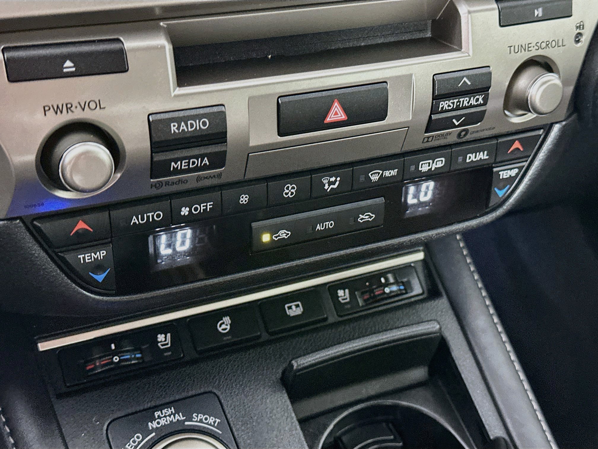 Used 2017 Lexus ES 350 w/ Luxury Package FWD image 24