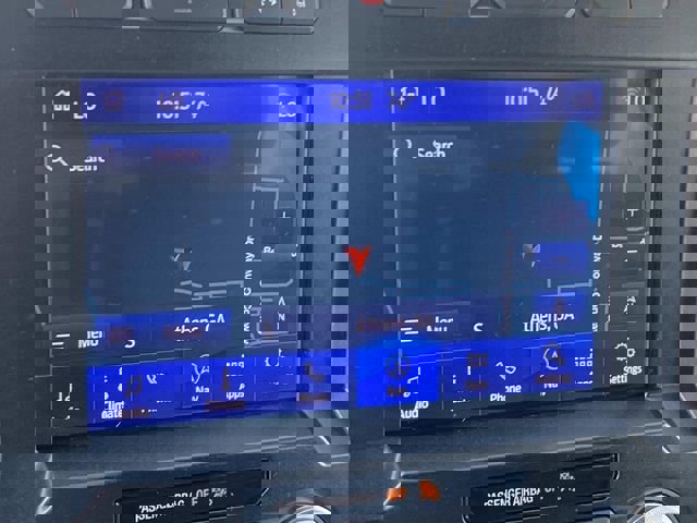 Certified 2020 Ford F150 Lariat w/ Equipment Group 502A Luxury image 28