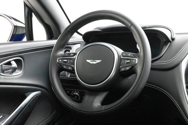 Used 2023 Aston Martin DBX 707 image 12