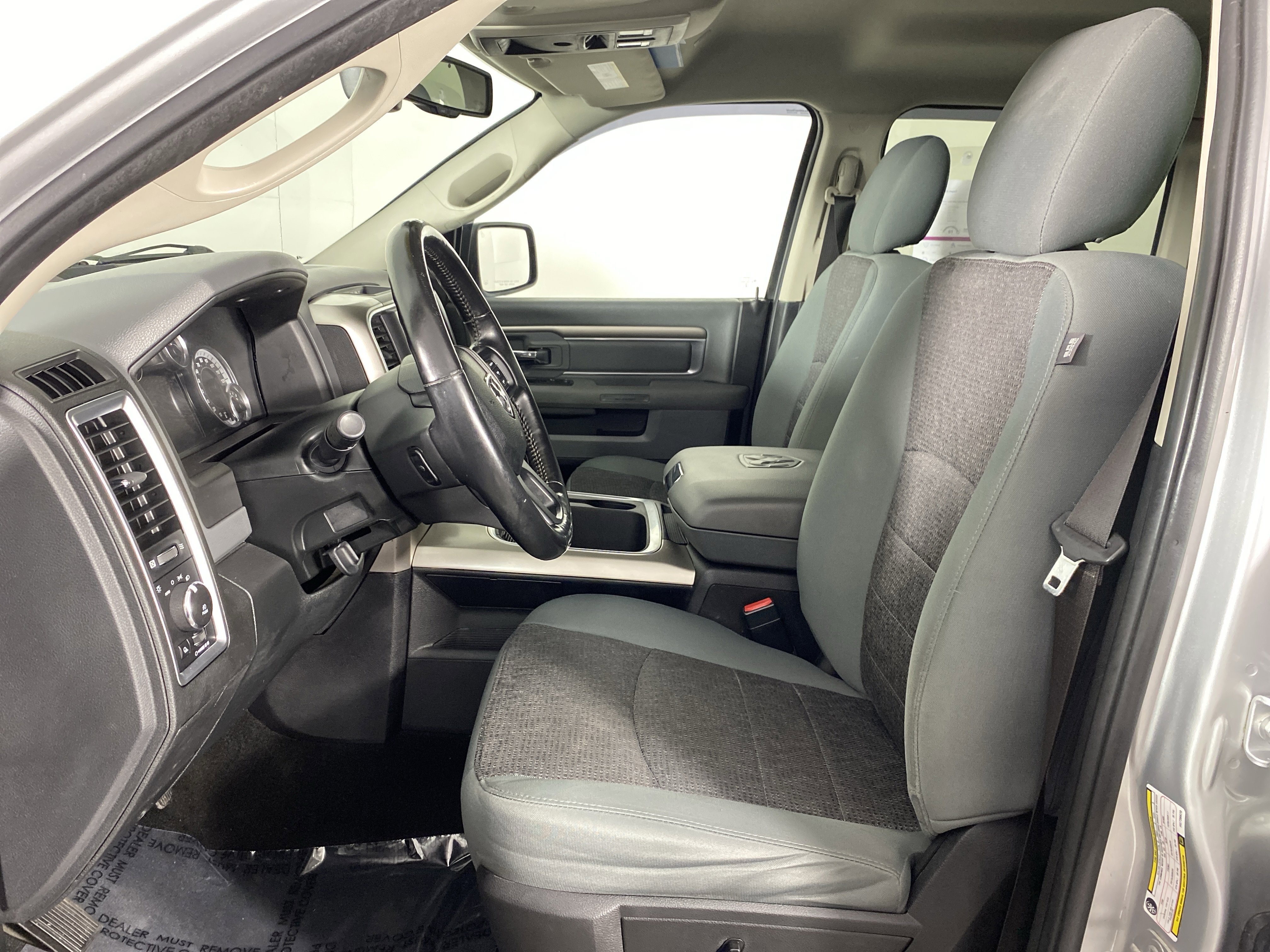 Used 2017 RAM 1500 Big Horn AWD/4WD image 16