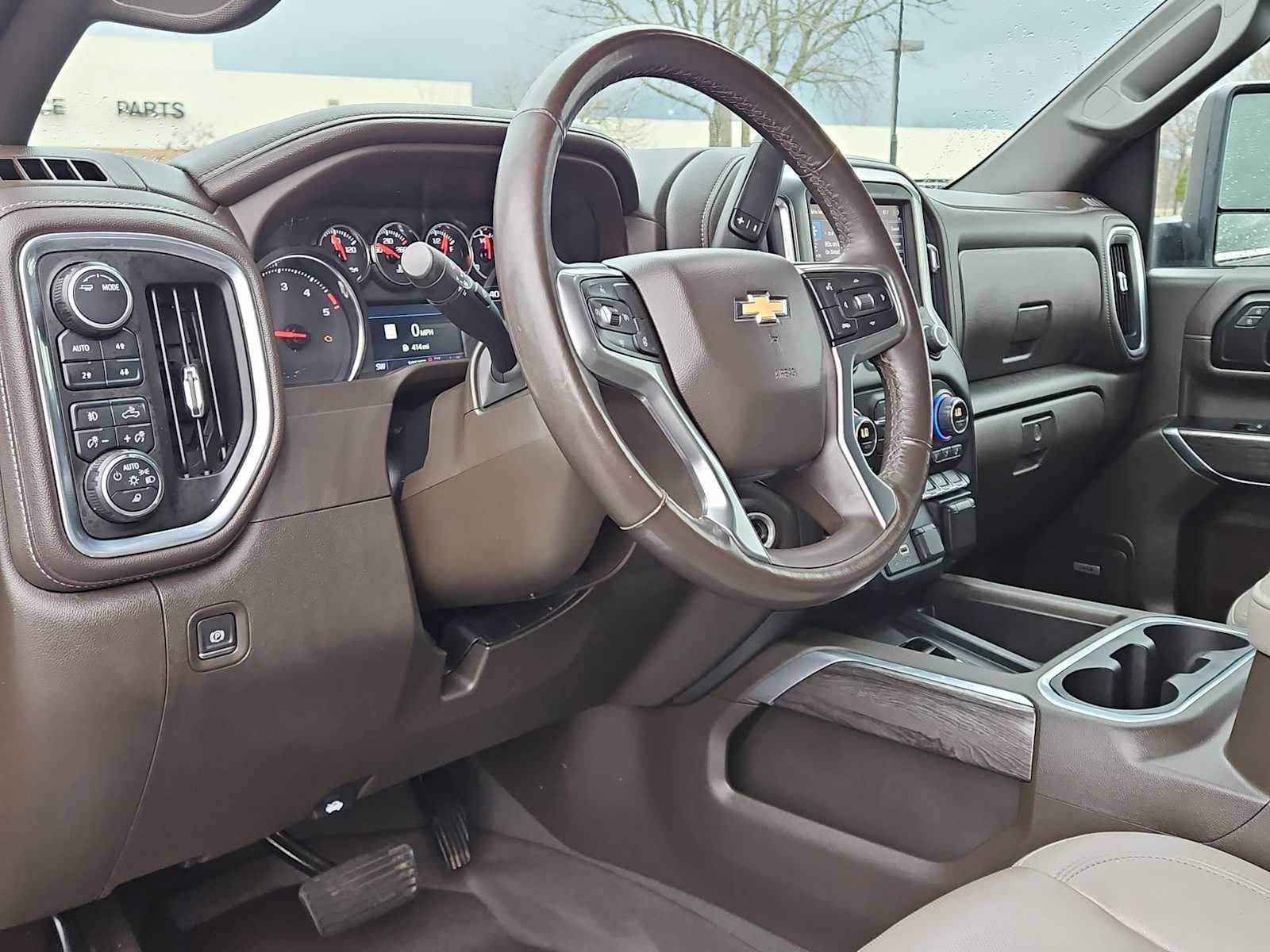 Used 2022 Chevrolet Silverado 2500 LTZ w/ LTZ Convenience Package image 10