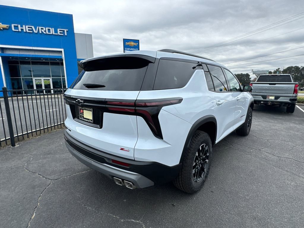 New 2026 Chevrolet Traverse Z71 w/ Driver Confidence Package image 6