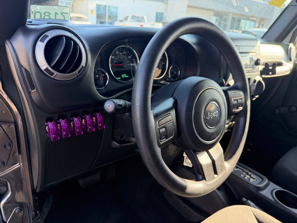 Used 2016 Jeep Wrangler Unlimited Sport AWD/4WD image 27