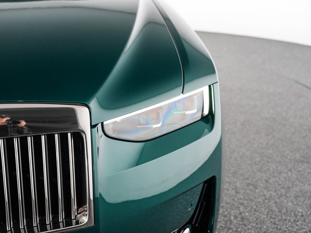 Certified 2025 Rolls-Royce Ghost AWD/4WD image 44