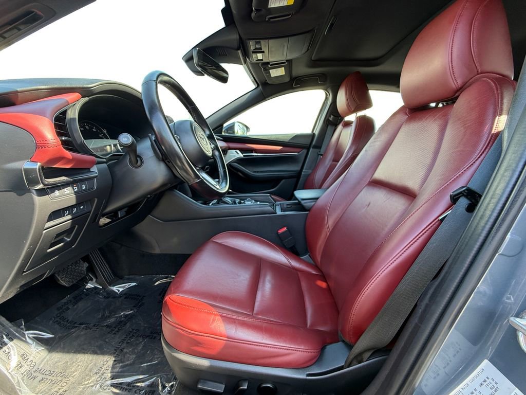 Used 2022 MAZDA MAZDA3 s image 9