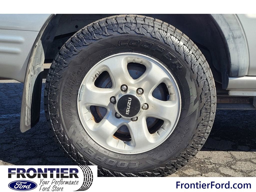 Used 2000 Isuzu Rodeo LS image 4