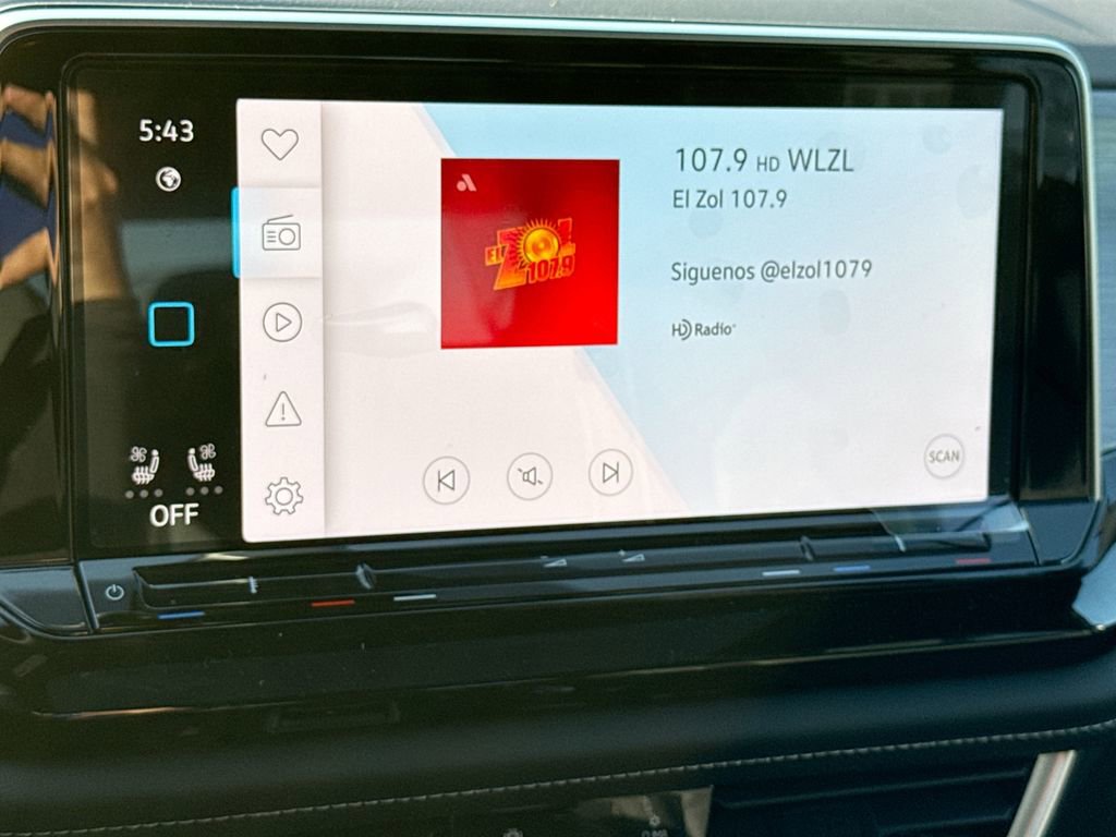 New 2026 Volkswagen Atlas Cross Sport SE AWD/4WD image 12