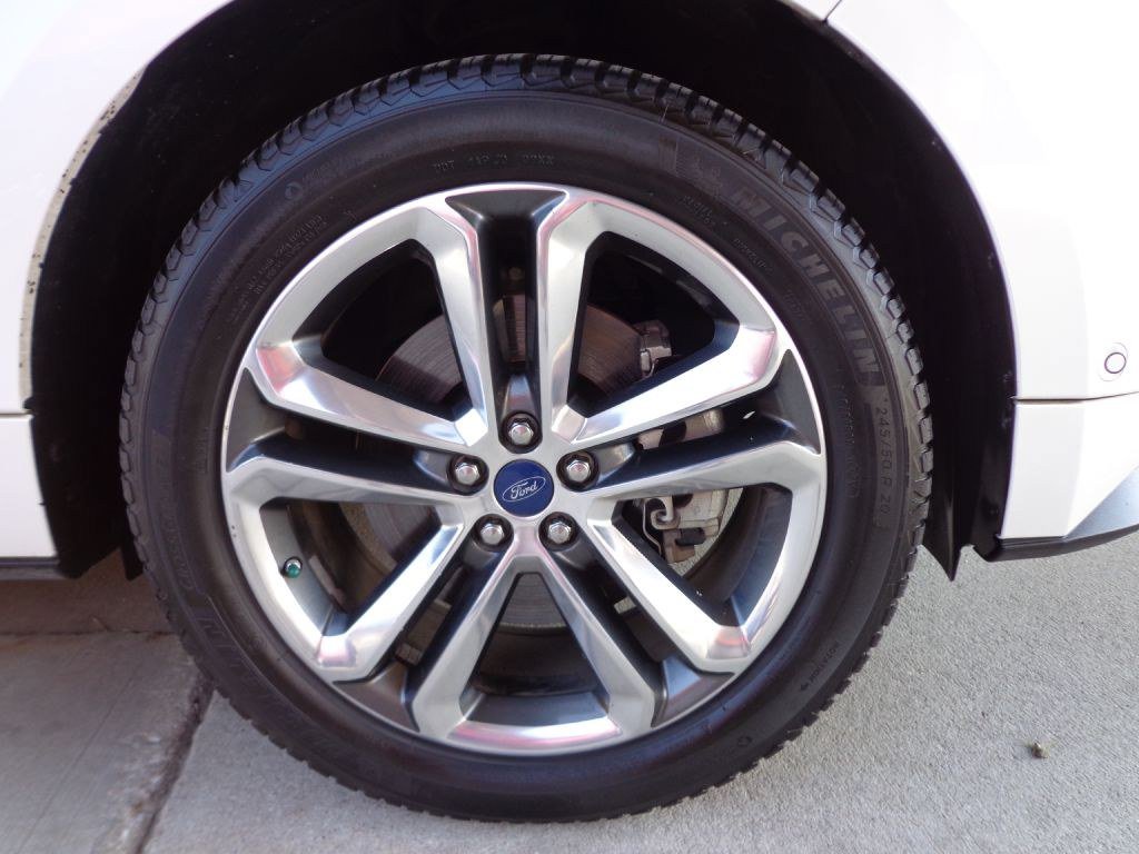 Used 2016 Ford Edge Sport w/ Equipment Group 401A AWD/4WD image 8