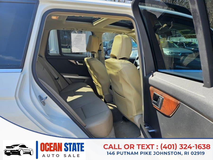 Used 2012 Mercedes-Benz GLK 350 4MATIC image 12