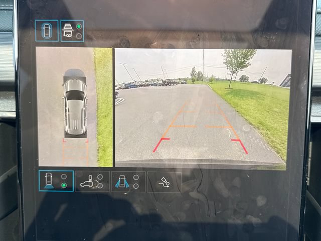 Used 2025 GMC Acadia AT4 w/ Luxury Package AWD/4WD image 30