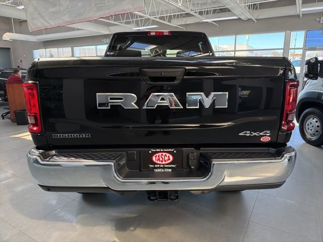New 2025 RAM 2500 Big Horn AWD/4WD image 4
