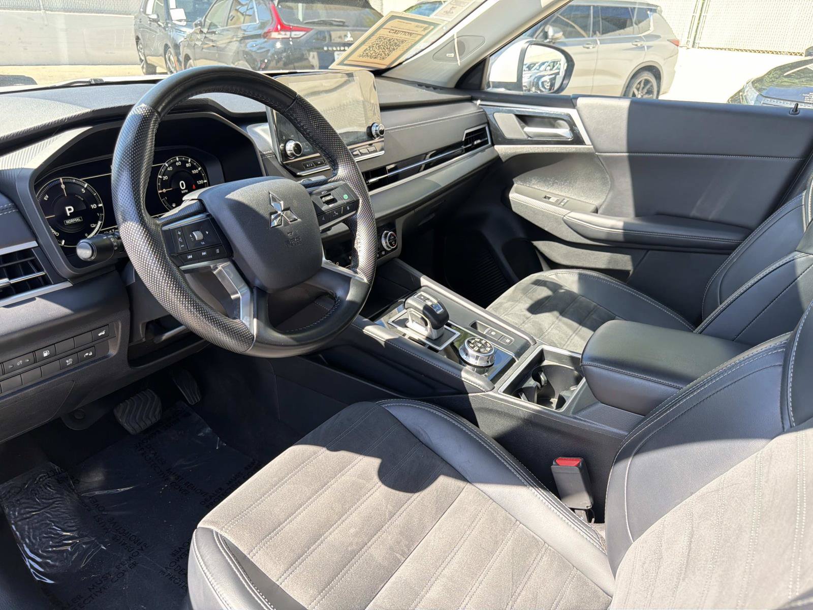 Used 2024 Mitsubishi Outlander Ralliart AWD/4WD image 13