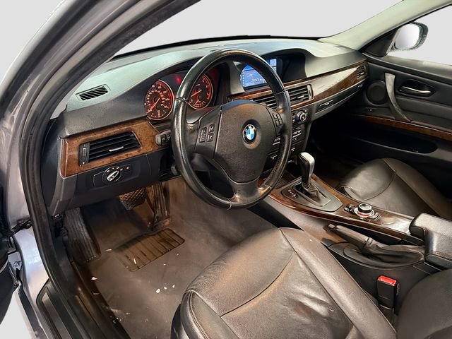Used 2009 BMW 328i xDrive Sedan image 9