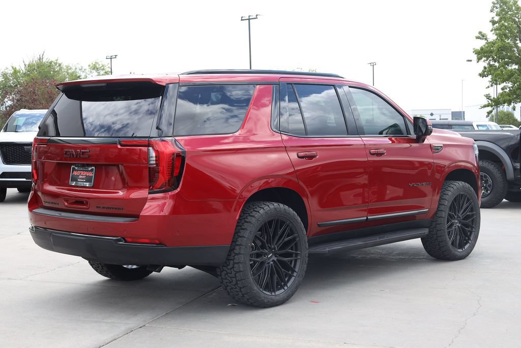 Used 2026 GMC Yukon Elevation w/ Elevation Premium Package AWD/4WD image 5