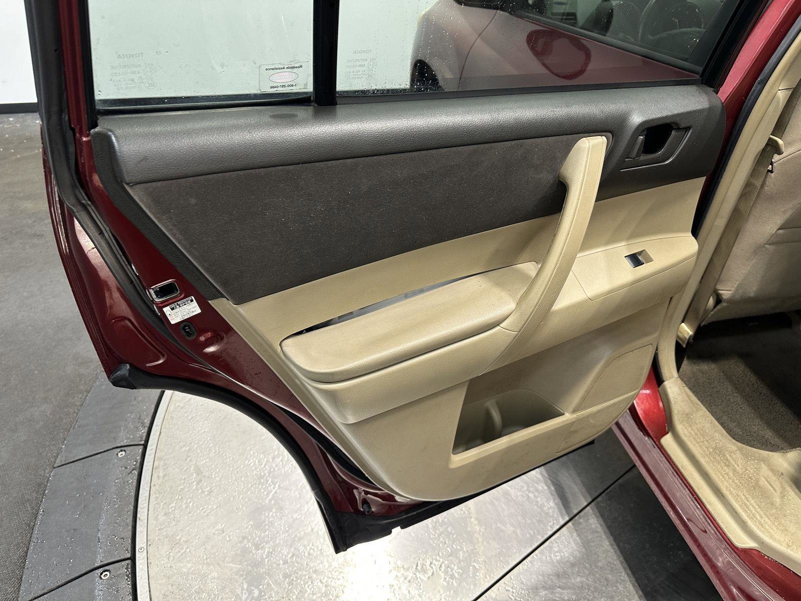 Used 2008 Toyota Highlander 4WD image 18