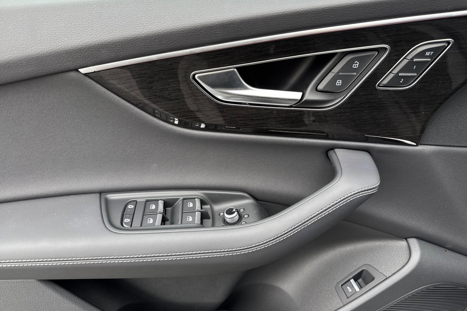 New 2026 Audi Q7 3.0T Premium Plus image 8