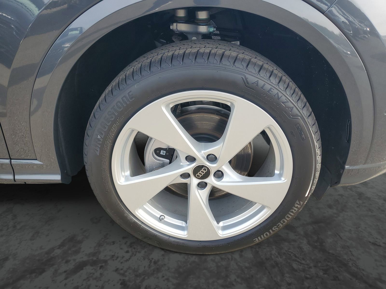 New 2025 Audi Q5 Premium Plus image 6