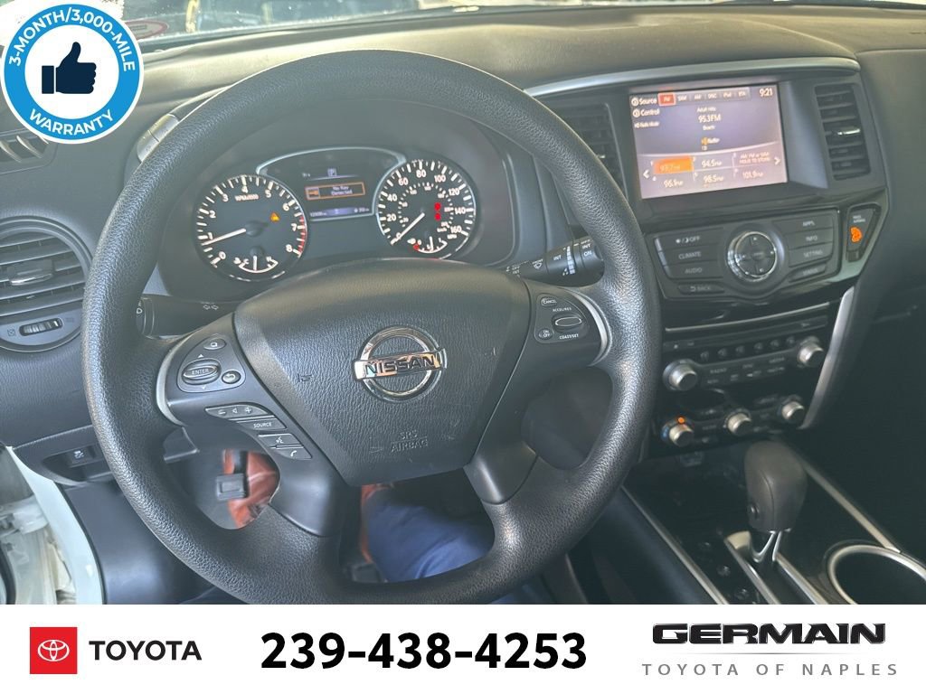 Used 2020 Nissan Pathfinder S FWD image 15