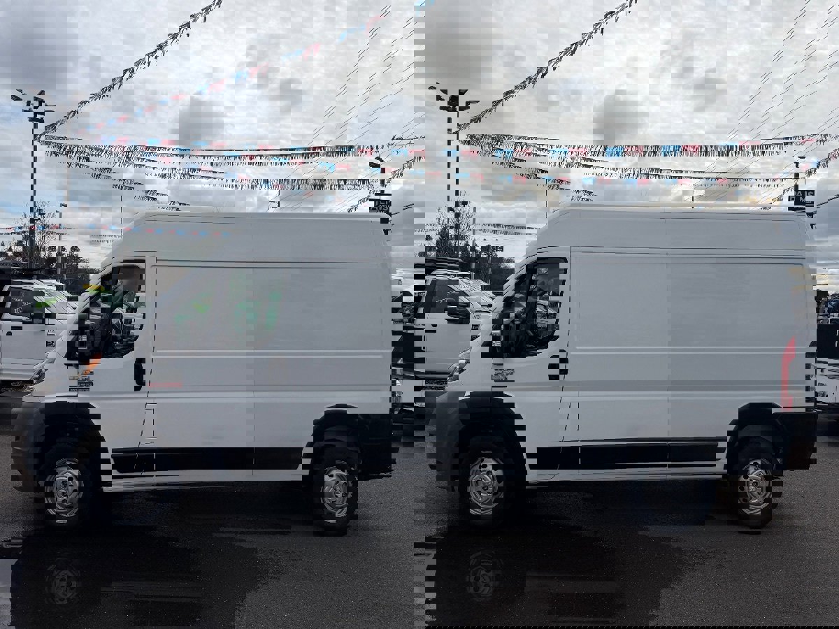 Used 2019 RAM ProMaster 2500 w/ Interior Convenience Group FWD image 5