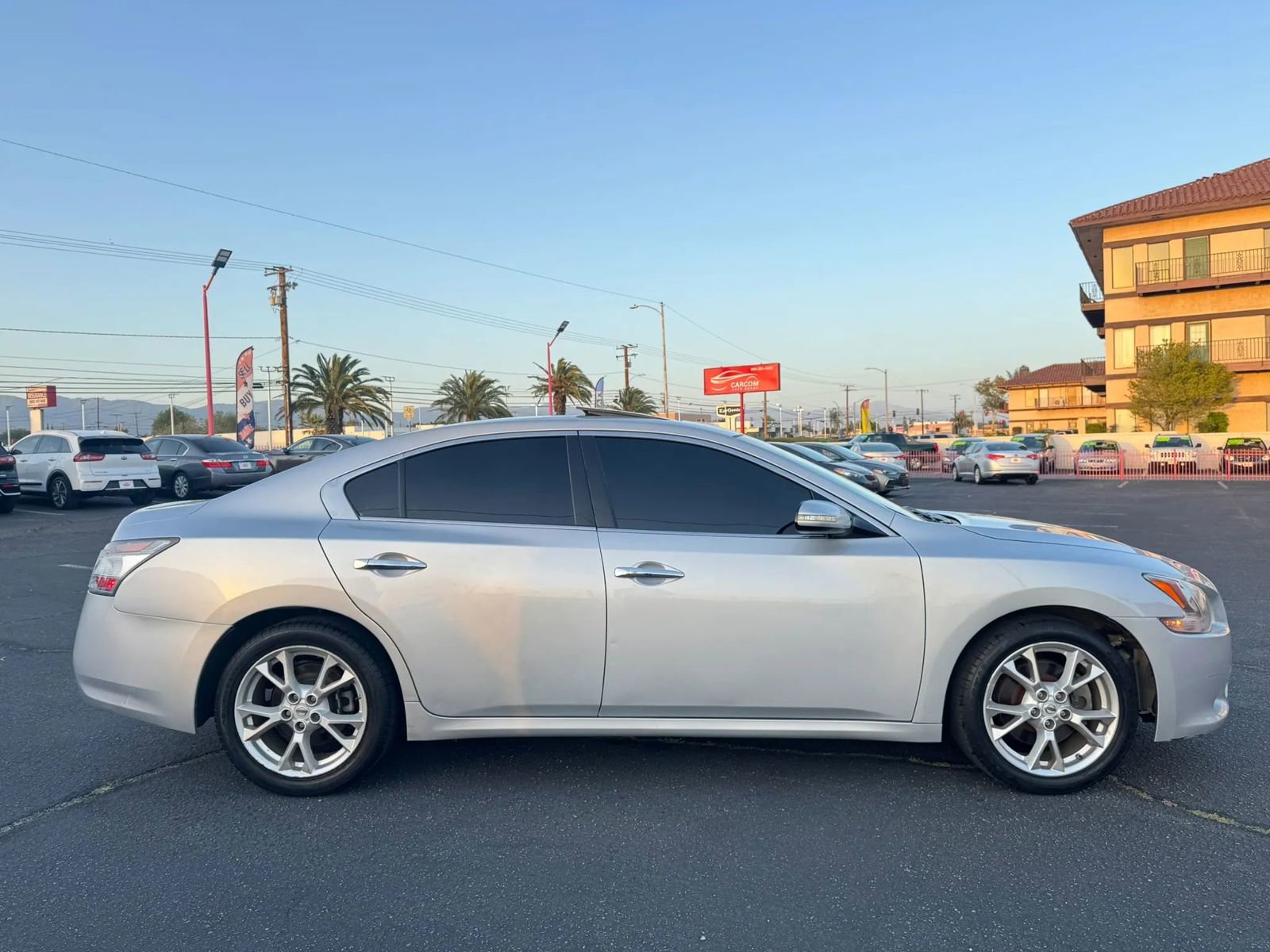 Used 2013 Nissan Maxima 3.5 SV image 10