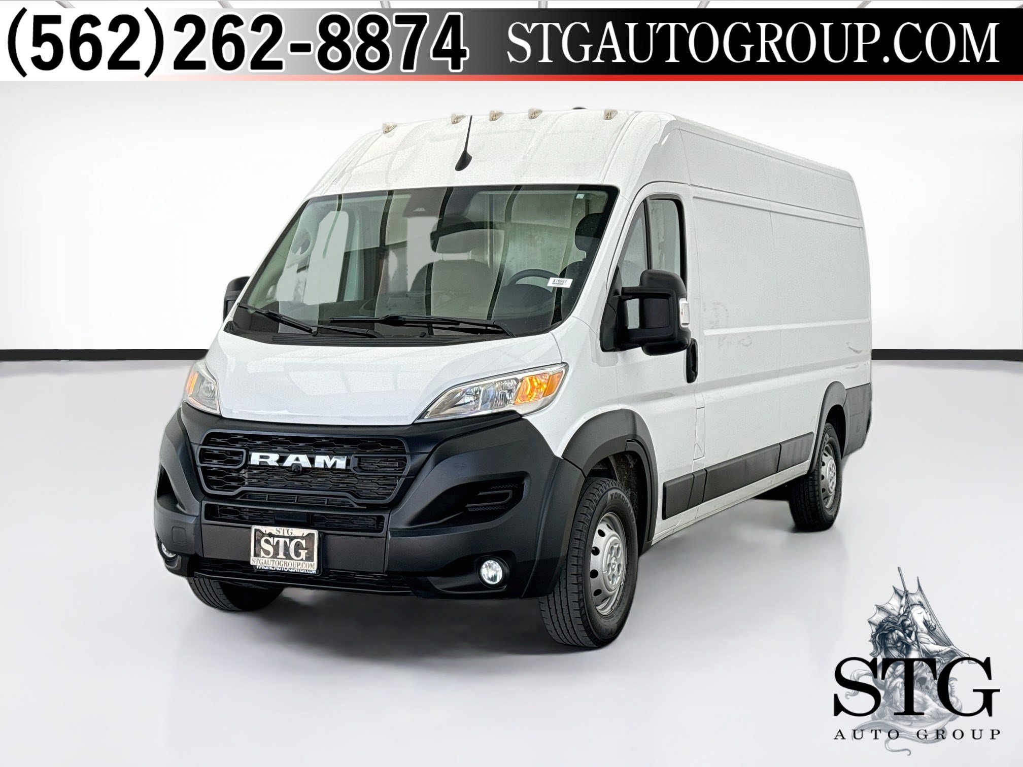 Used 2023 RAM ProMaster 3500 w/ Driver Convenience Group FWD image 1